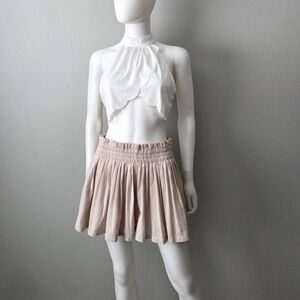 Mable Pleated Flowy Shorts With A Wide Elastic Waistband & Hand Pockets, Size LG